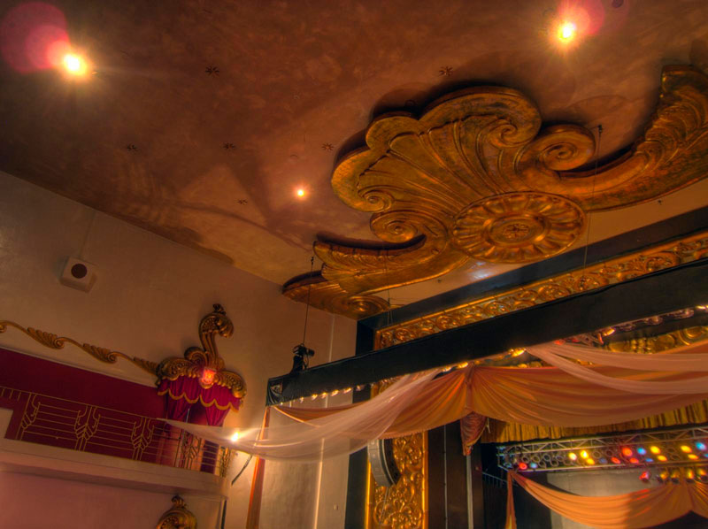 T & D (Fox California) Theater, Salinas, CA by BWChicago , on Flickr
